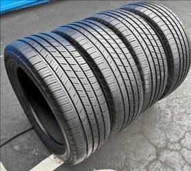 245 50 20 Michelin tires Con 80% de Vida Las 4