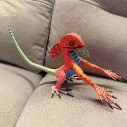 Hand-Painted Oaxacan Lizard (Alebrije) Mexican Folk Art