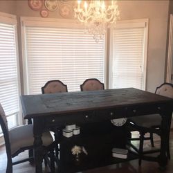 Kitchen Table 