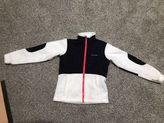 Columbia fleece black and white jacket size 10/12
