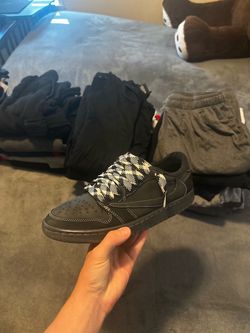 Jordan 1 Travis Scott low size 8