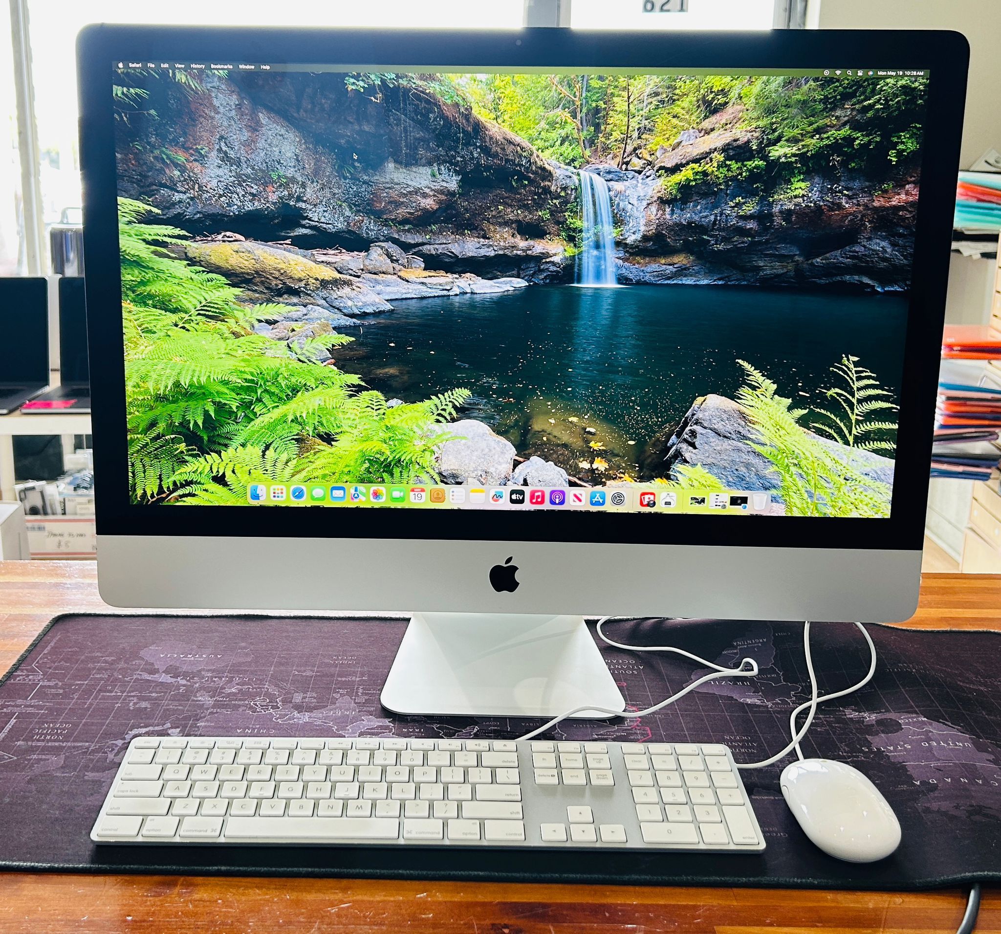 Apple iMac 27” 5K 2020 3.8Ghz 8-Core i7 64GB 500GB Radeon Pro 5700 XT 16GB VRAM