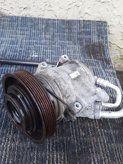 Air compressor Honda Accord 1999 used..