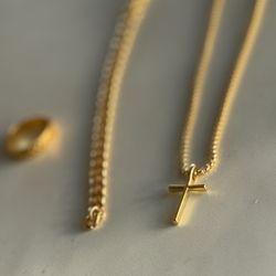 Set Of Ring Chain And Bracelet