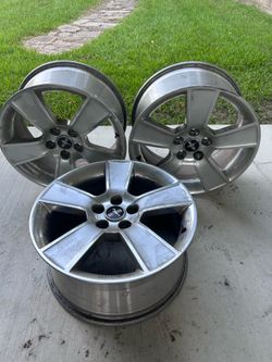 19” Mustang wheels OEM