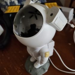 Astronaut Night Light