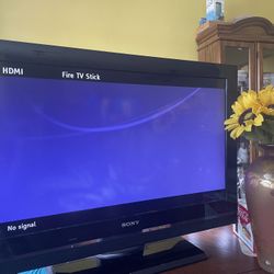 27.5” Screen TV