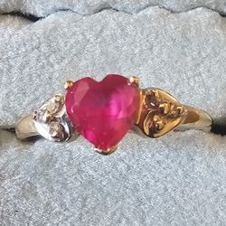 10K Gold Ruby Ring 
