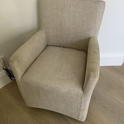 Accent Chair Desk Chair Arm Chair  $35.  Linen. 