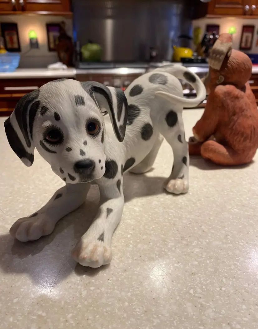 Adorable Lenox Playful Dalmatian Dog Statue Gigire 