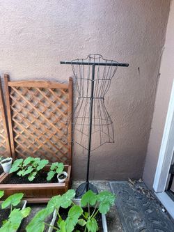 Dress rack