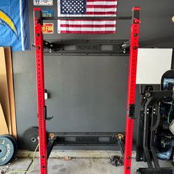 ROGUE POWER RACK W/ WEIGHTS