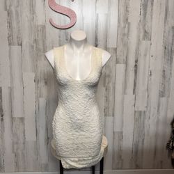 Love Chesley White Lace Bodycon Mini Dress | Sleeveless Scoop Neck Party Dress S NWT