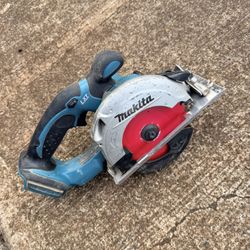 Makita Circular Saw 