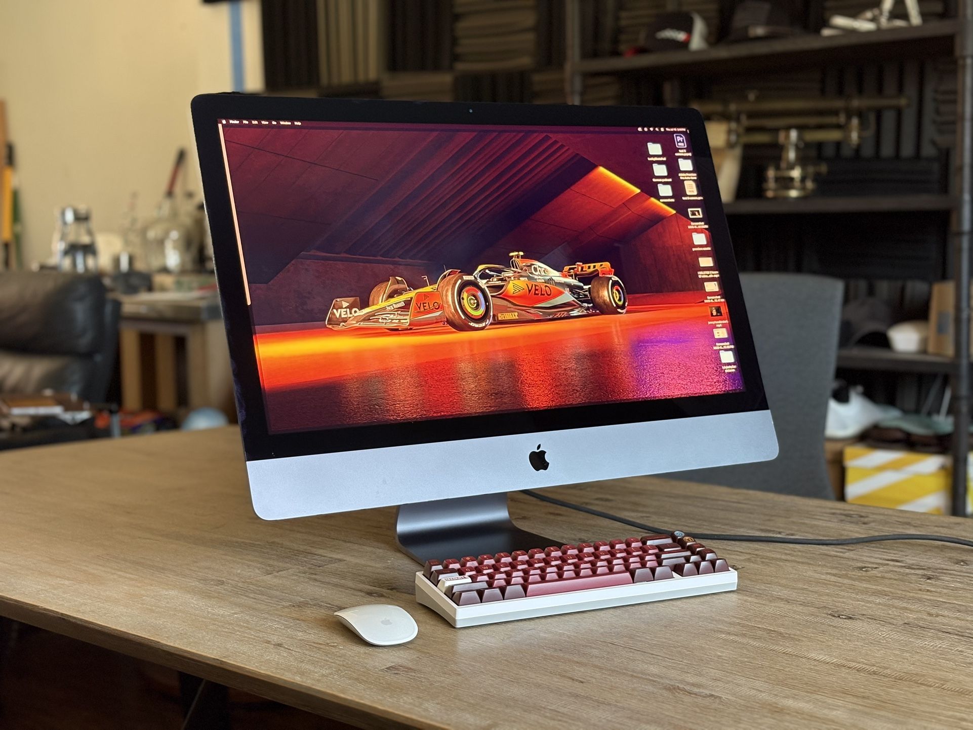 27” iMac PRO - 3.2GHz 8core - 64GB / 1TB SSD & Vega64 Graphics