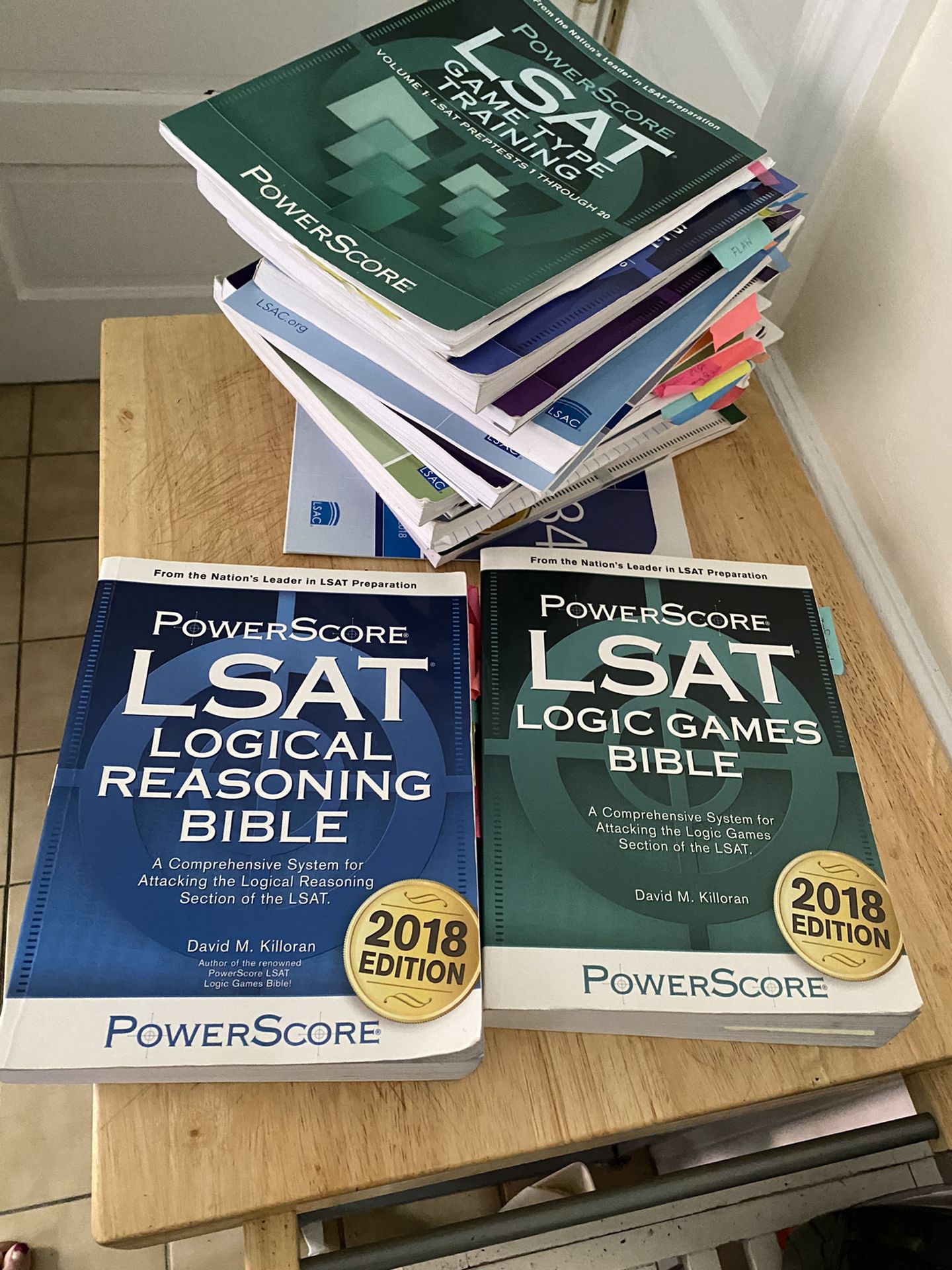 Free LSAT prep books - priority to BIPOC / First generation POC