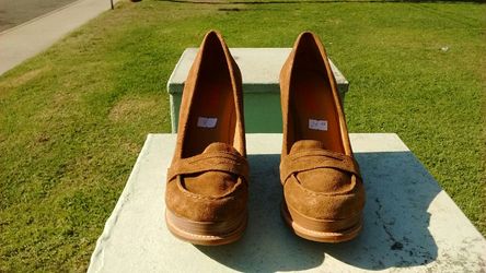 Michael Kors suede wedges size 8