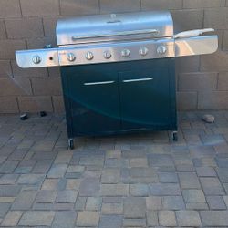 Gas Grill 