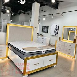 4- Pieces White & Gold Finish Queen Bedroom Set