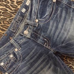 bus molester kompensere Miss Me Size 27 Women's Skinny Jeans In Good Condition for Sale in Houston,  TX - OfferUp