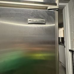 Sub-zero Fridge 