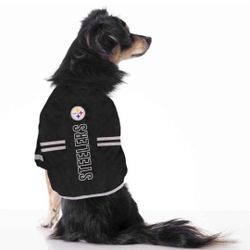 NEW! NFL Dog Tshirt Football Pittsburg Steelers Size Large, Reflective