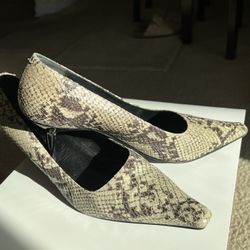 Massimo Italian Woman’s Pump 