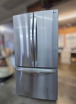 NEW Counter-Depth Fridge LG Stainless Steel French Door Refrigerator