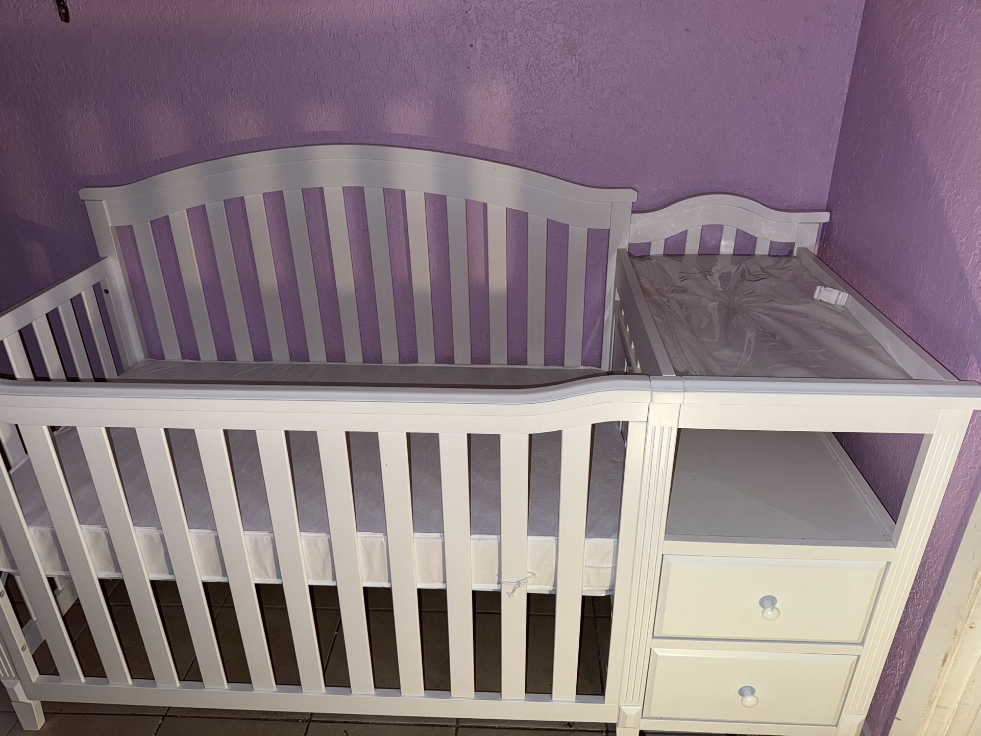 Baby Crib 