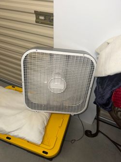 Holmes fan for sale!