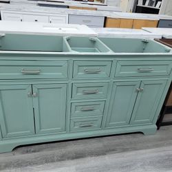 Bathroom Vanity No Top 60" 