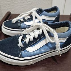 Vans Kids Old Skool V Skate Shoe Navy & White Size Kids 11