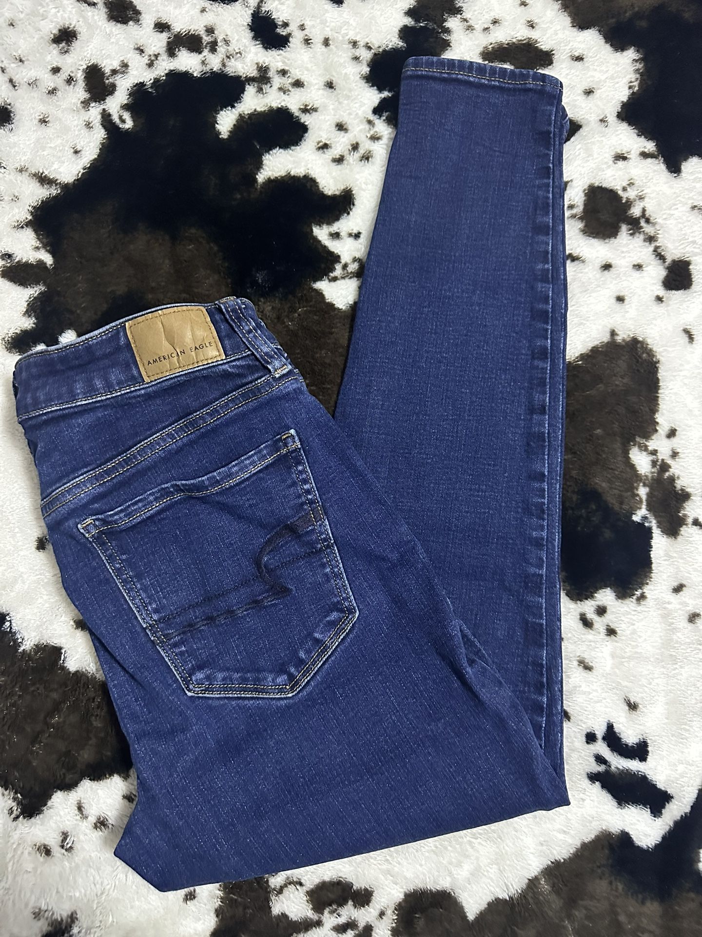 WOMEN AMERICAN EAGLE JEANS