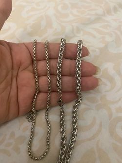 Men’s fashion stainless steel chain necklace 20 in $20’ $32