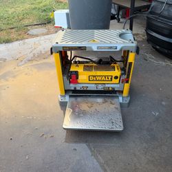 Dewalt planer