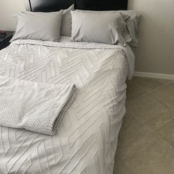 Bedroom set  