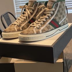 Gucci Shoes
