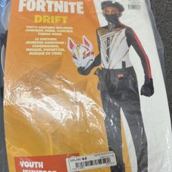 Fortnite Halloween costume 8-10
