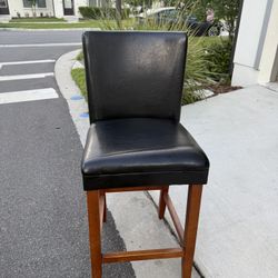 Single Bar Stool 