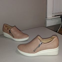 NATURALIZER WOMEN WEDGE SNEAKERS SIZE 8 