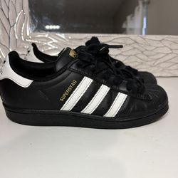 Adidas Superstar