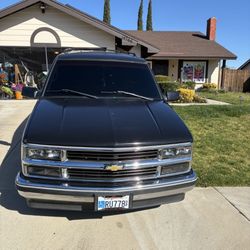 1997 Chevy Suburban 