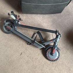 AovoPro Electric scooter