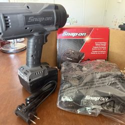 1/2 (13mm) IMPACT WRENCH 