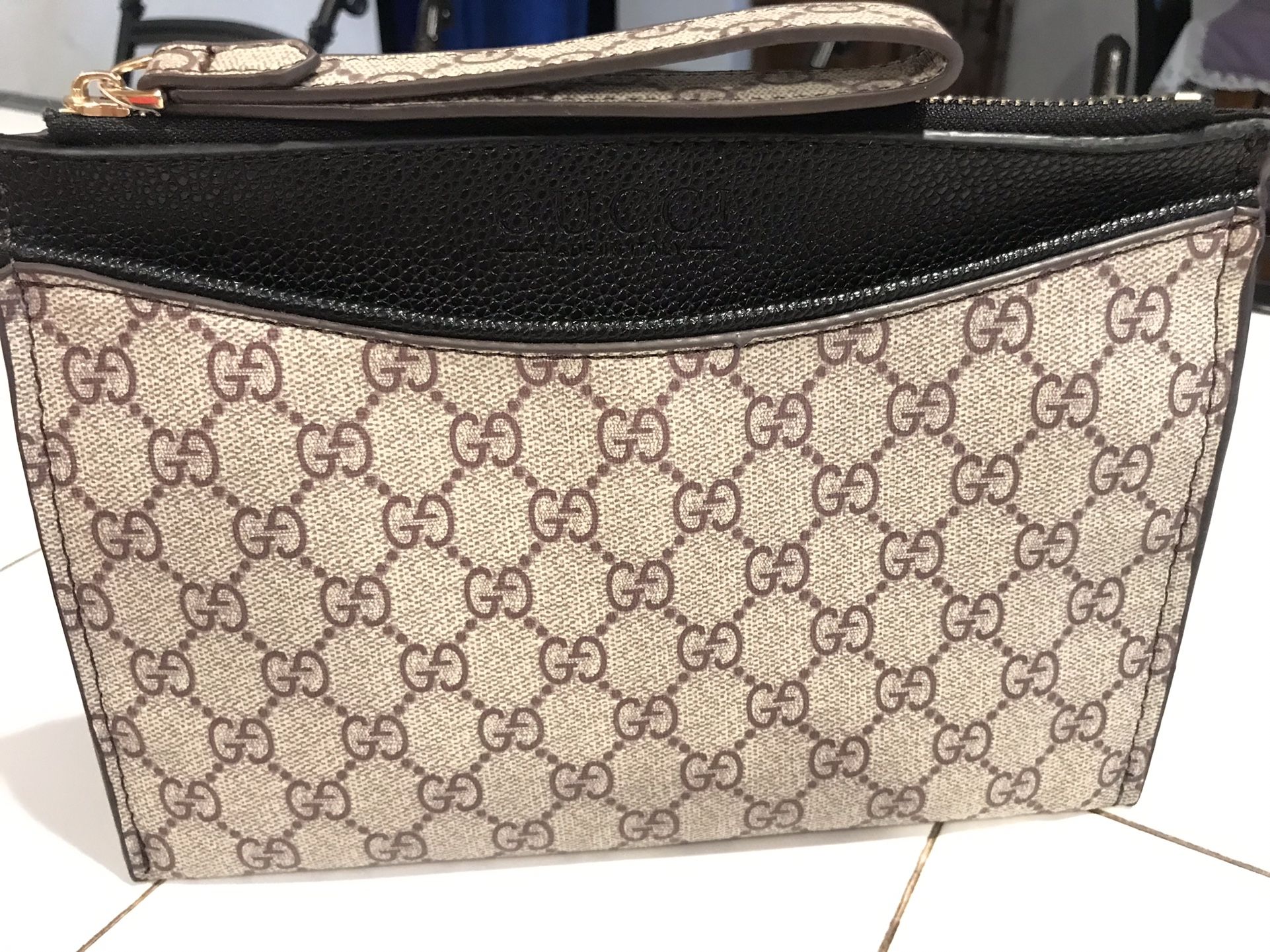 Luxary Brown Wristlet