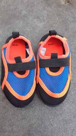 Water shoes