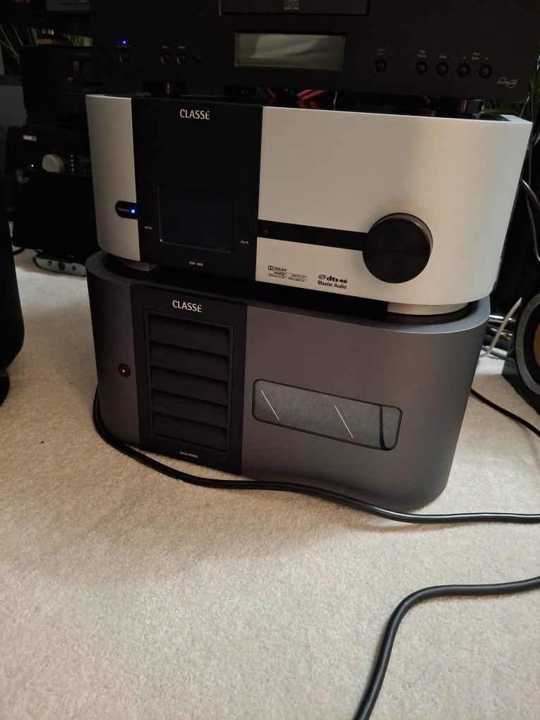 Classe Delta Stereo 2-Channel Amplifier