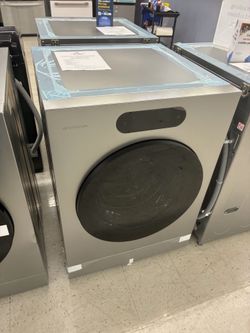 $1399 LG Signature Front Load Washing Machine