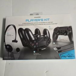 DreamGear 6 Piece Player's Kit for PS4