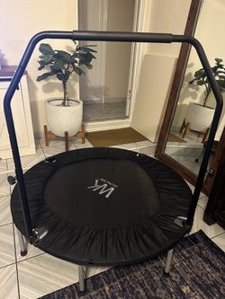 Fitness trampoline